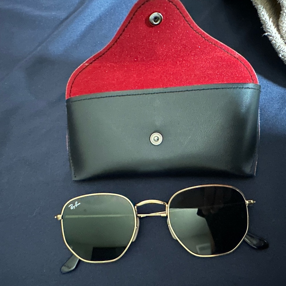 Ray-Ban Gold Frame Sunglasses with Dark Lenses